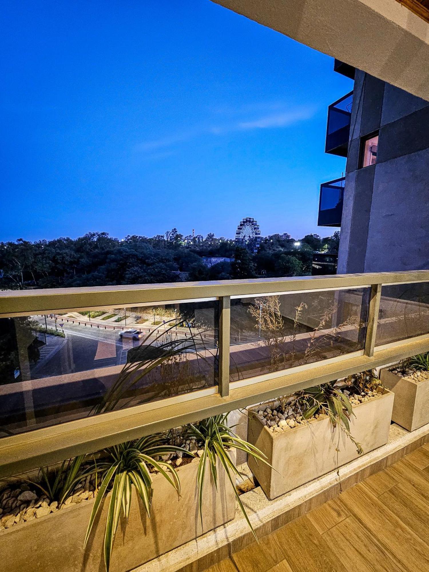 Dpto Poeta Lugones 72 - Pileta Terraza Parrilla Apartment Cordoba